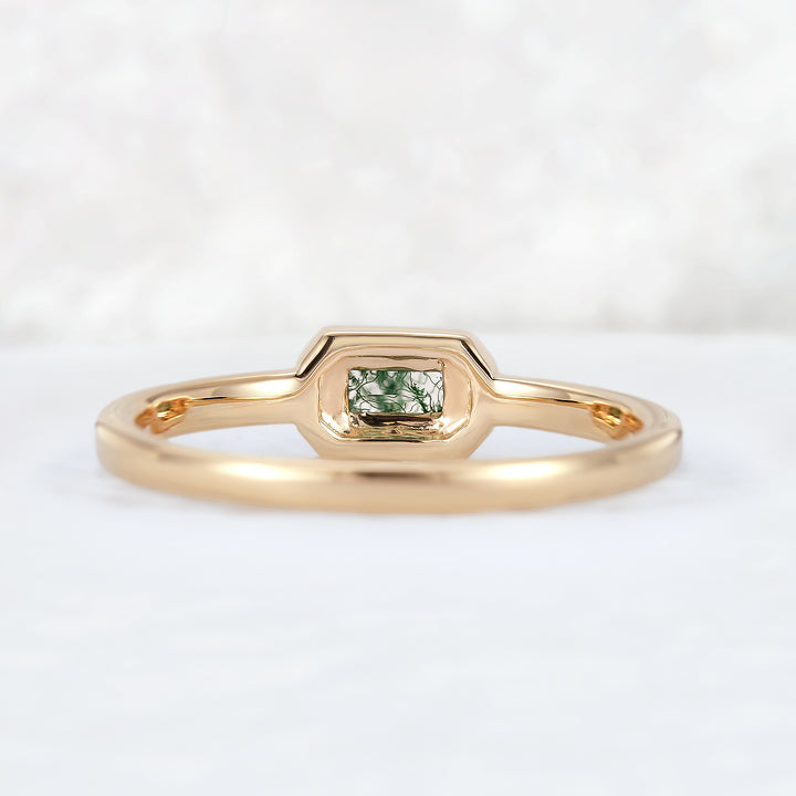 Vintage Baguette Cut Moss Agate Mobius Yellow Gold Wedding Band-3