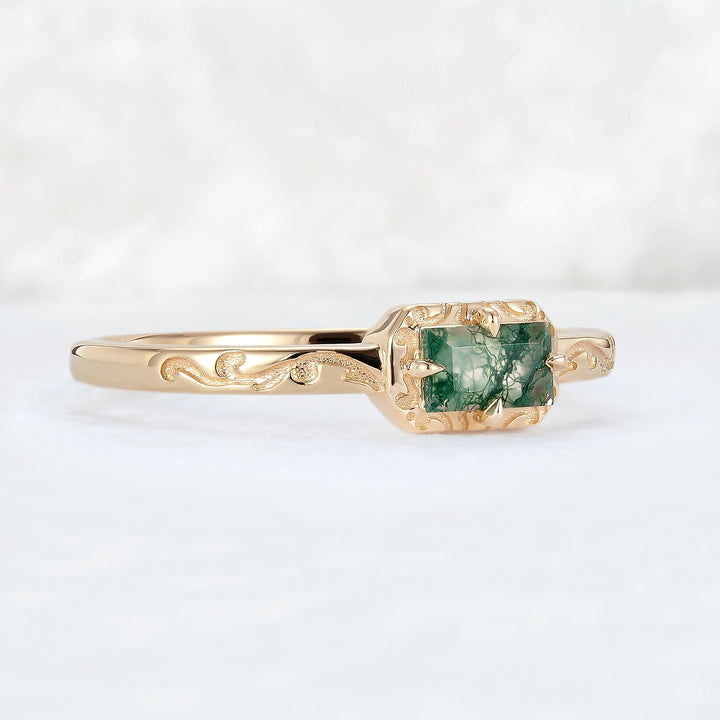 Vintage Baguette Cut Moss Agate Mobius Yellow Gold Wedding Band-2