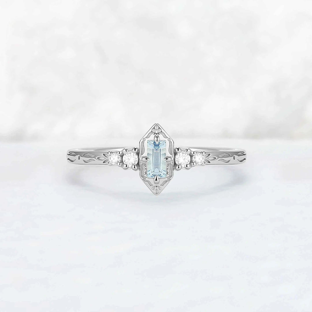 Vintige Baguette Cut Aquamarine Straight Wedding Ring