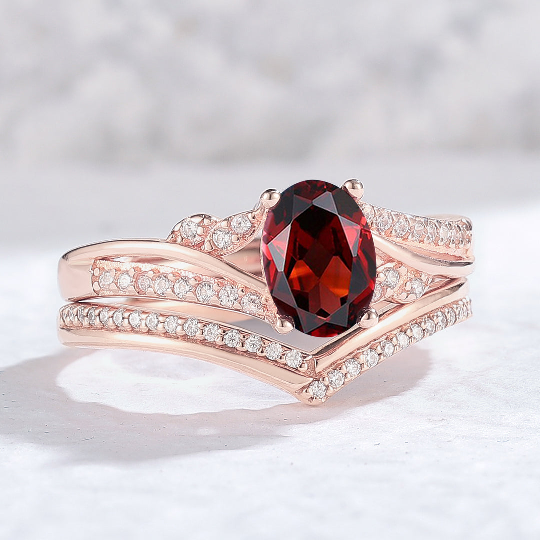 Vampire Legend Oval Shaped Garnet Vine Engagement Ring Set 2pcs