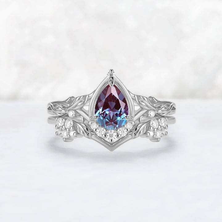 Nature Inspired Pear Cut Alexandrite Leaves Gemstone Ring Set 2pcs