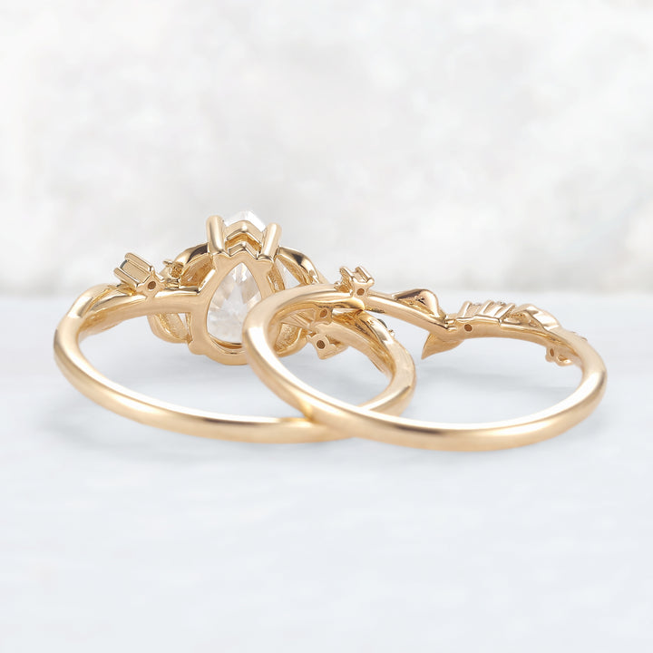 Nature Inspired Pear Cut Moissanite Moon Gemstone Ring Set 2pcs